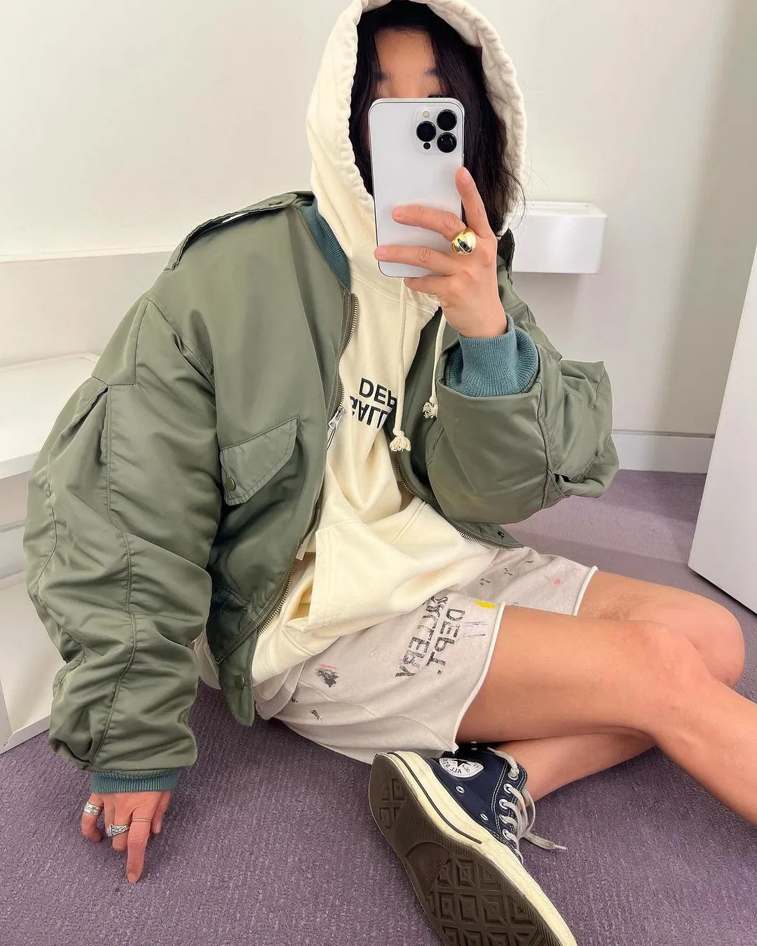 Heavy craftsmanship, the first choice for American boys in summer GALLERY DEPT. INSOMNIA SHORTS/WHITE English mud-dyed and ink-splashed shorts, off-white S-XL, super comfortable and breathable fabric, frees the lower body, heavy wash, mud-dyed and distressed, super complex ink-splashed graffiti